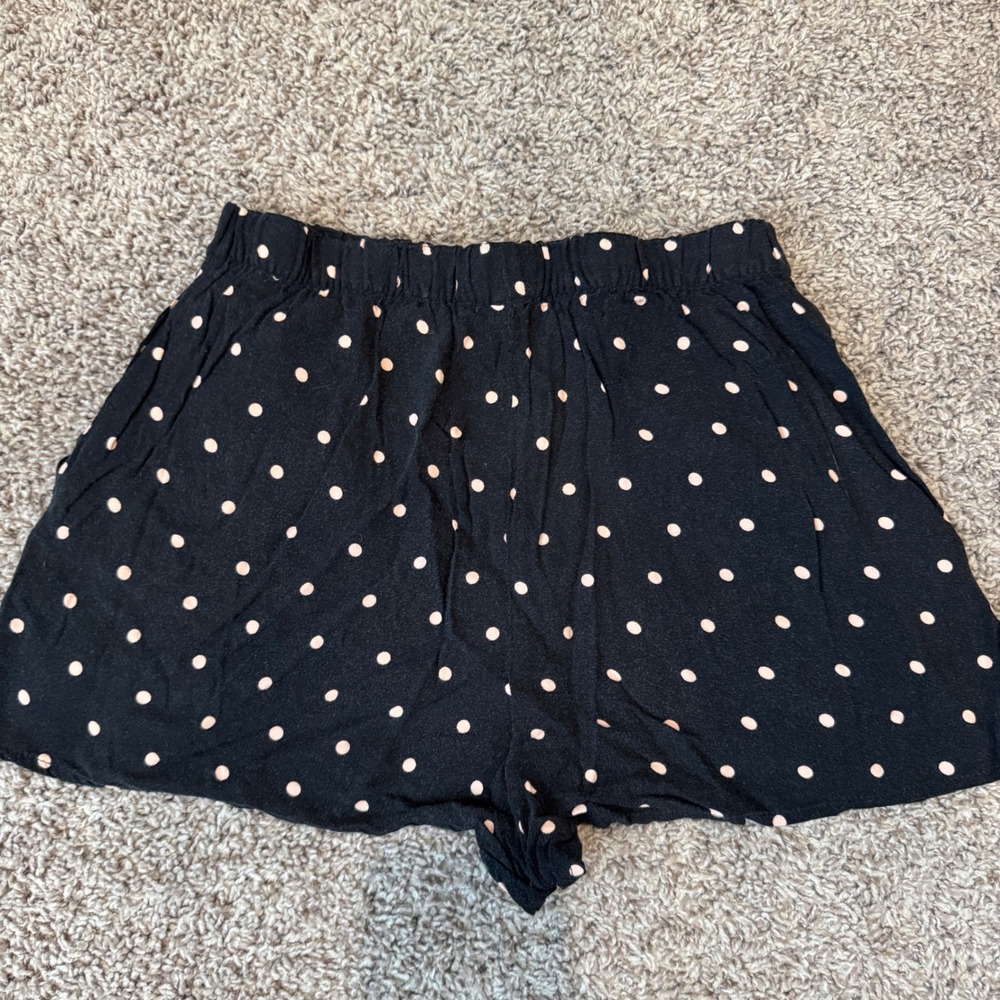 H&M‎ Divided Polka Dot Shorts Black and Pink Elastic Waist Casual Summer Comfy